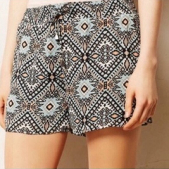Anthropologie Pants - Anthropologie Elevenses Blue & Black Tribal Print Casual Drawstring Shorts S